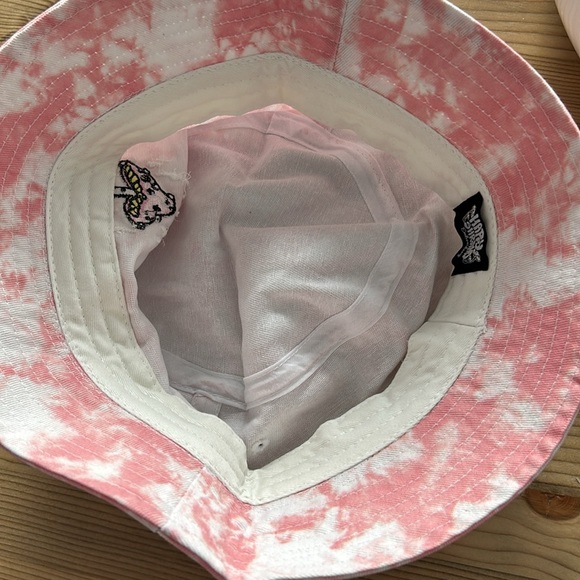 Tie-dye Bucket Hat - Picture 5 of 5